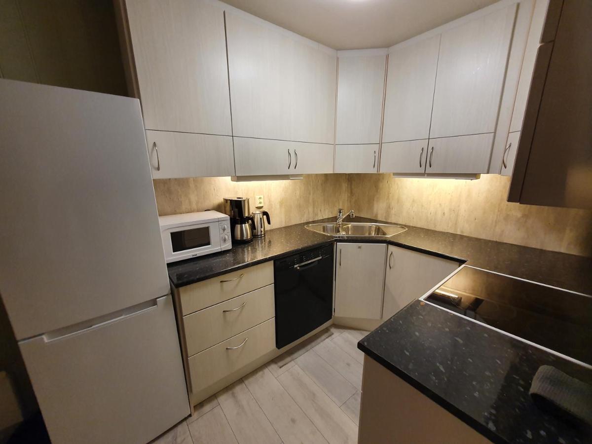 Asveien Apartments. Harstad Luaran gambar